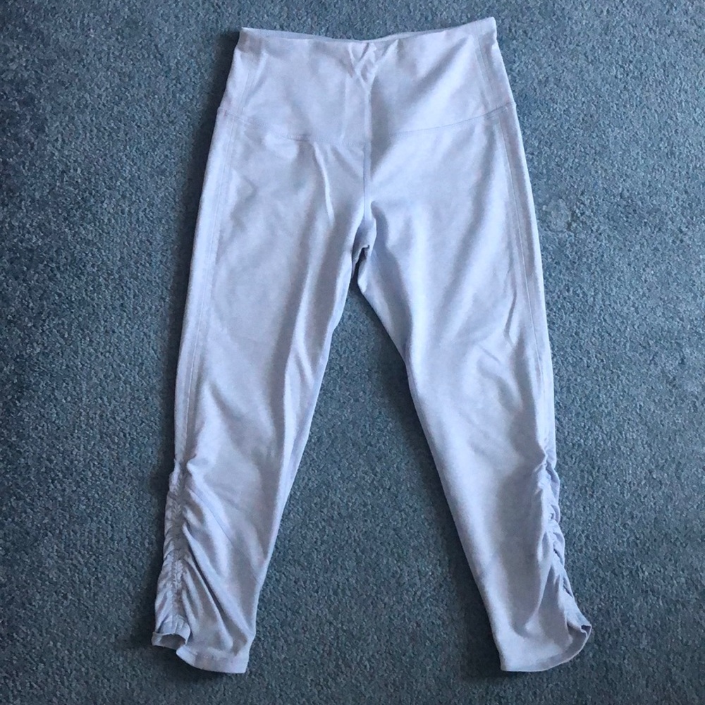 NORDSTROM Zella Gathered Cropped Leggings